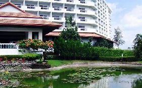 Bp Samila Beach Hotel & Resort